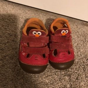 Elmo stride rite shoes